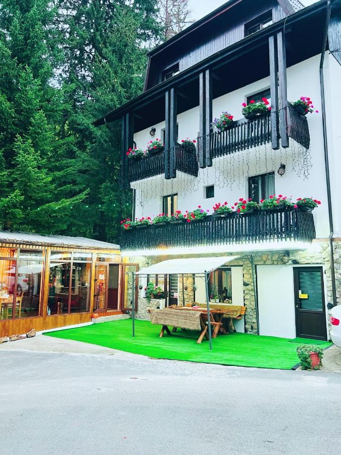 Cabana Din Poienita Poiana Brasov Ngoại thất bức ảnh